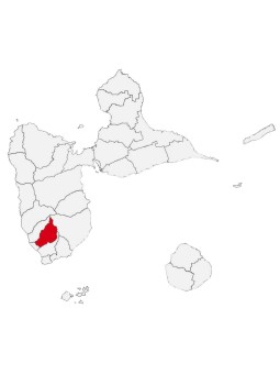 Horizon Lodges – Villas et bungalows avec piscine à Saint-Claude | Bonnes Adresses Inside97